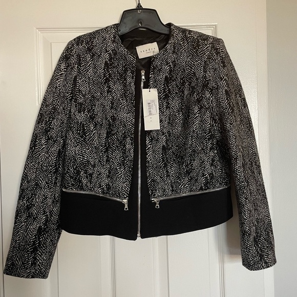 Sandro Jackets & Blazers - NWT Sandro zip up jacket women’s size 40 (small)
